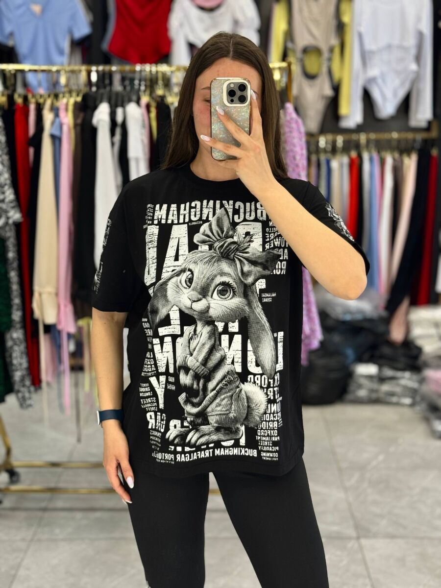 Стильная oversize-футболка фото